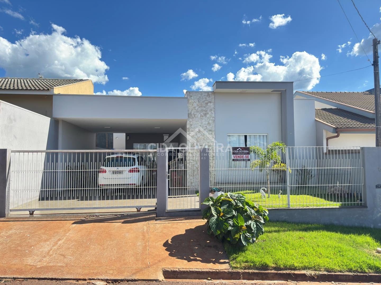 VENDE - SE CASA NO JARDIM IMARUÍ