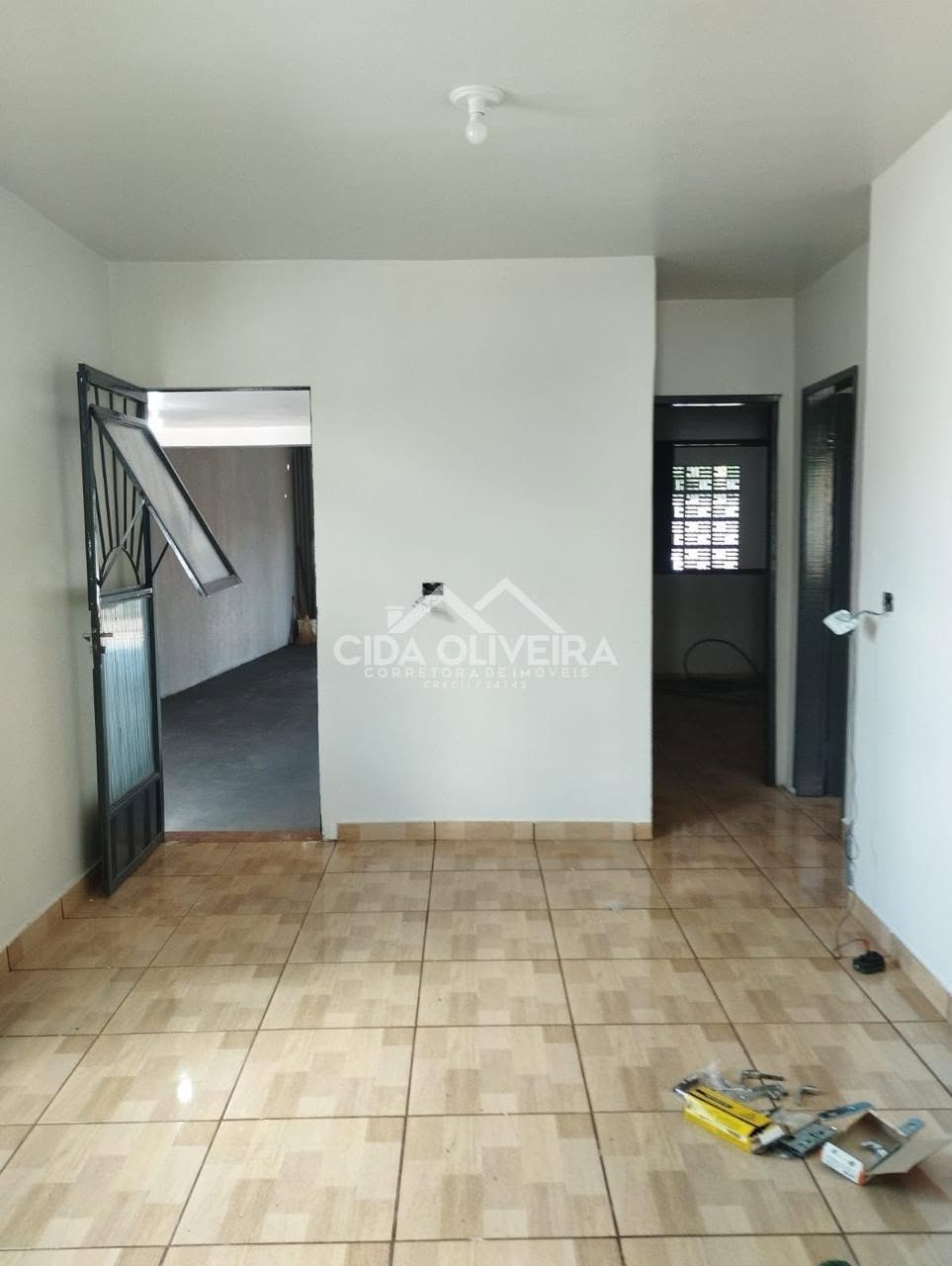 VENDE - SE CASA NO JARDIM PARANÁ